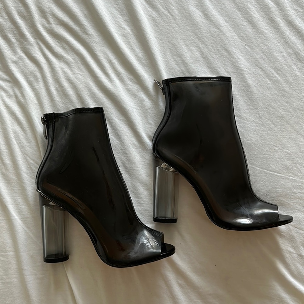 Cape Robbin Bootie. Size 6.5.